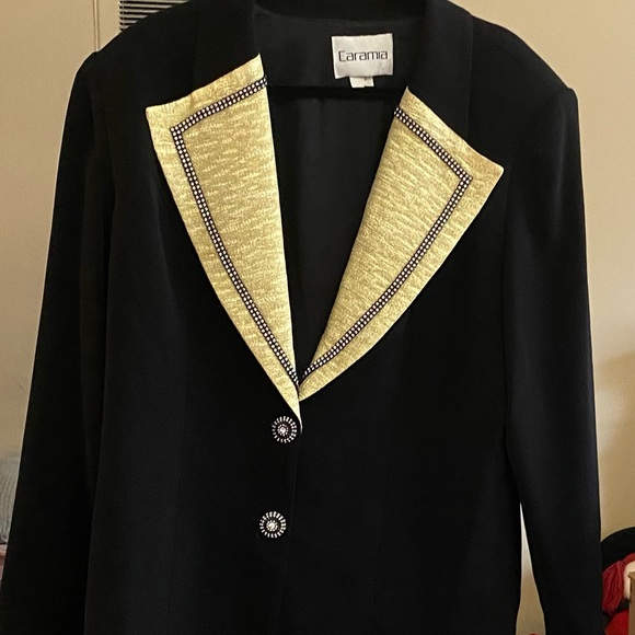 BLAZER JACKET 🧥 - Picture 2 of 8